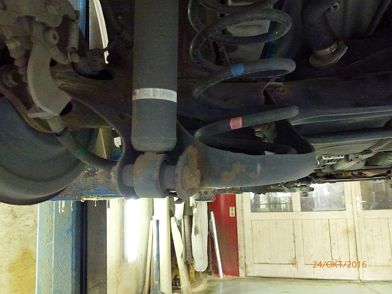 Hohlräume und Unterboden versiegeln - PRIUSforum